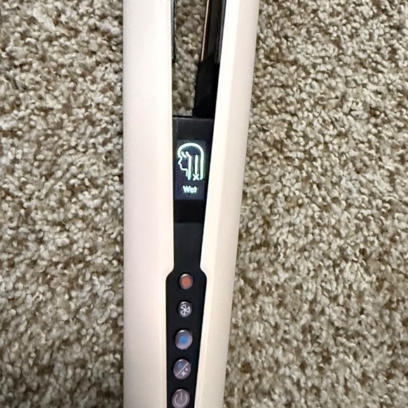 Dyson Airstrait - Picture 3 of 3